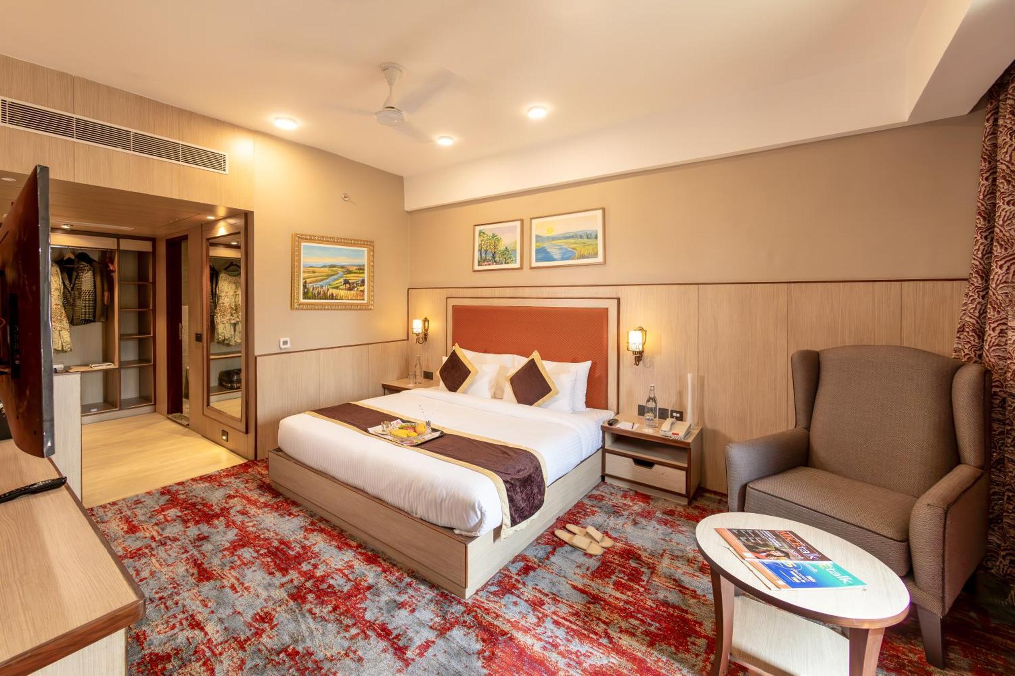 The Lalita Grand Mathura- Vrindavan Exteriör bild